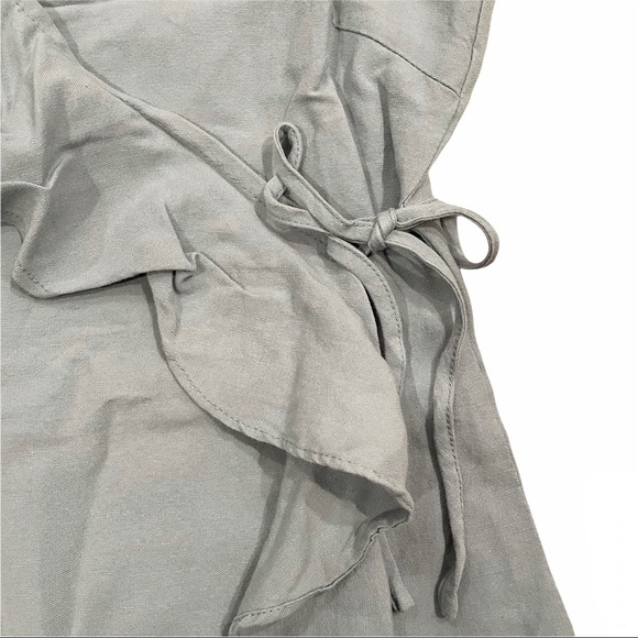 💘  linen ruffle romper in chambray - Picture 6 of 7